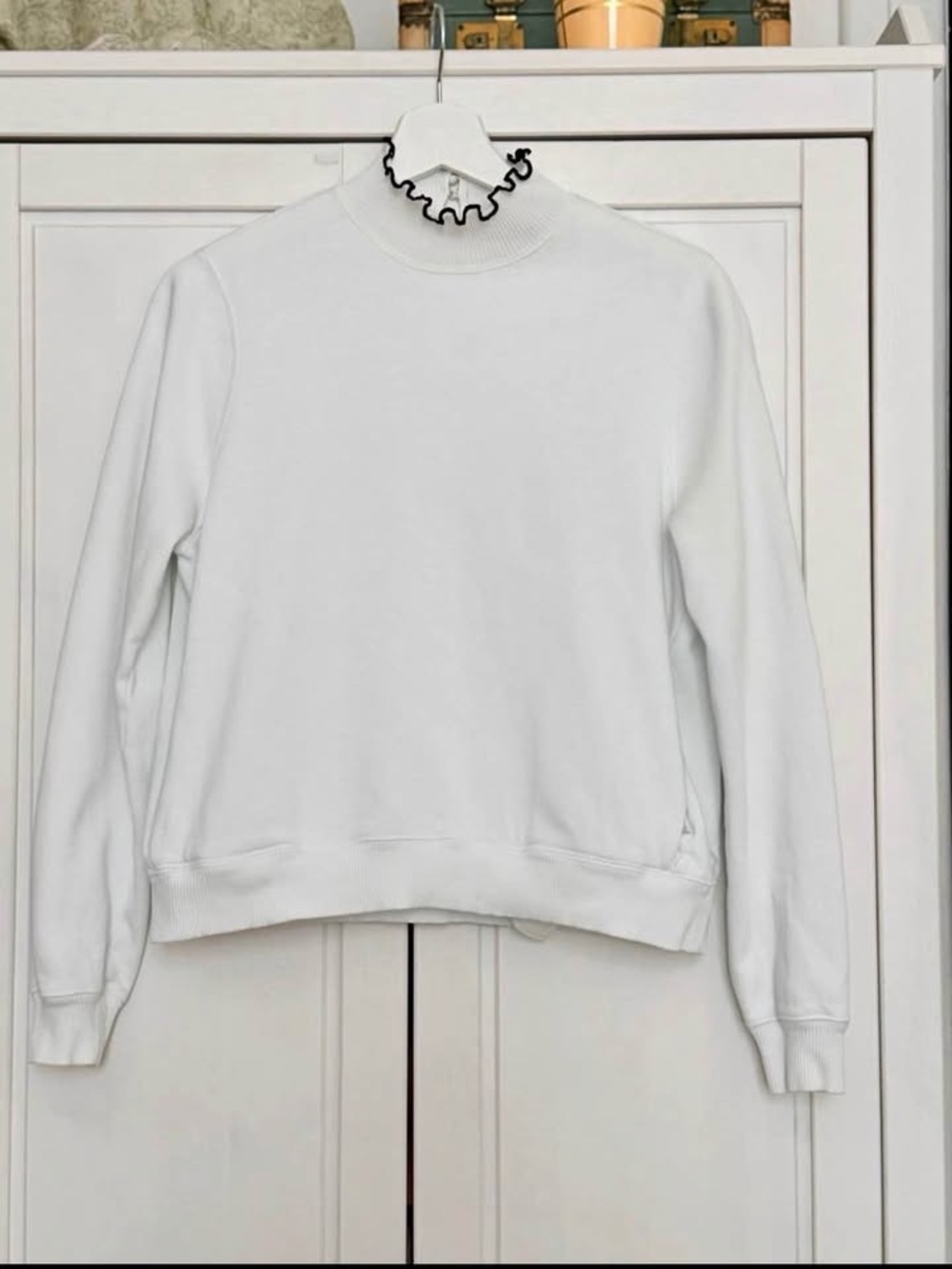 Sezane White Ruffle-Trim Sweatshirt